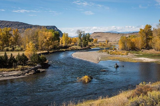 Gold Panning  Montana's Missouri River Country